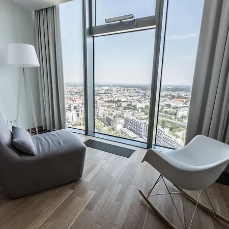 Apartmán Rent Like - Sky Tower Ii
